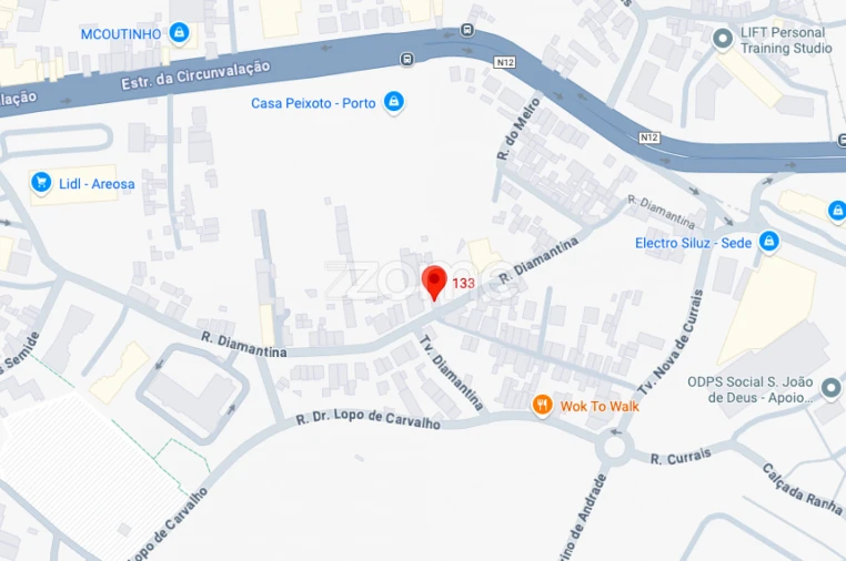 Moradia T6 para Venda em Paranhos Foto 12