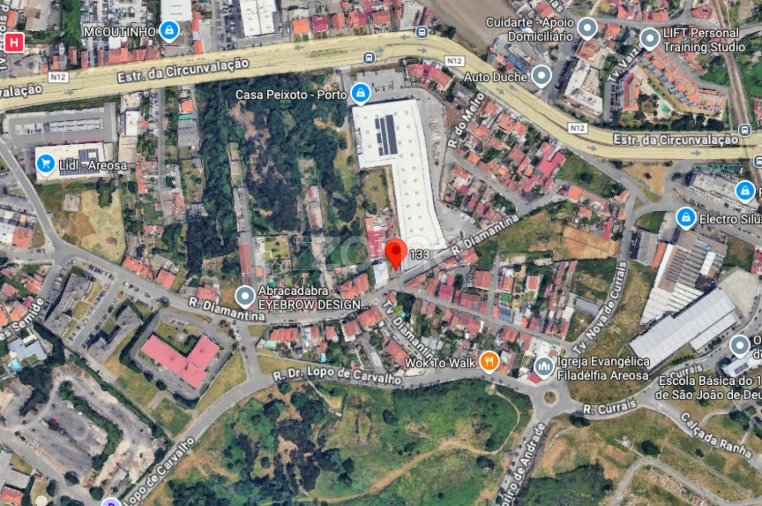 Moradia T6 para Venda em Paranhos Foto 13