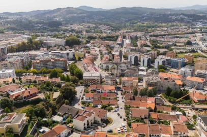 Moradia T9 para Venda em Real, Dume e Semelhe