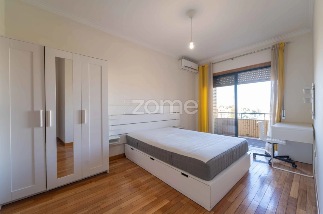 Apartamento T4 para Venda em São Vitor (Braga) Foto 9