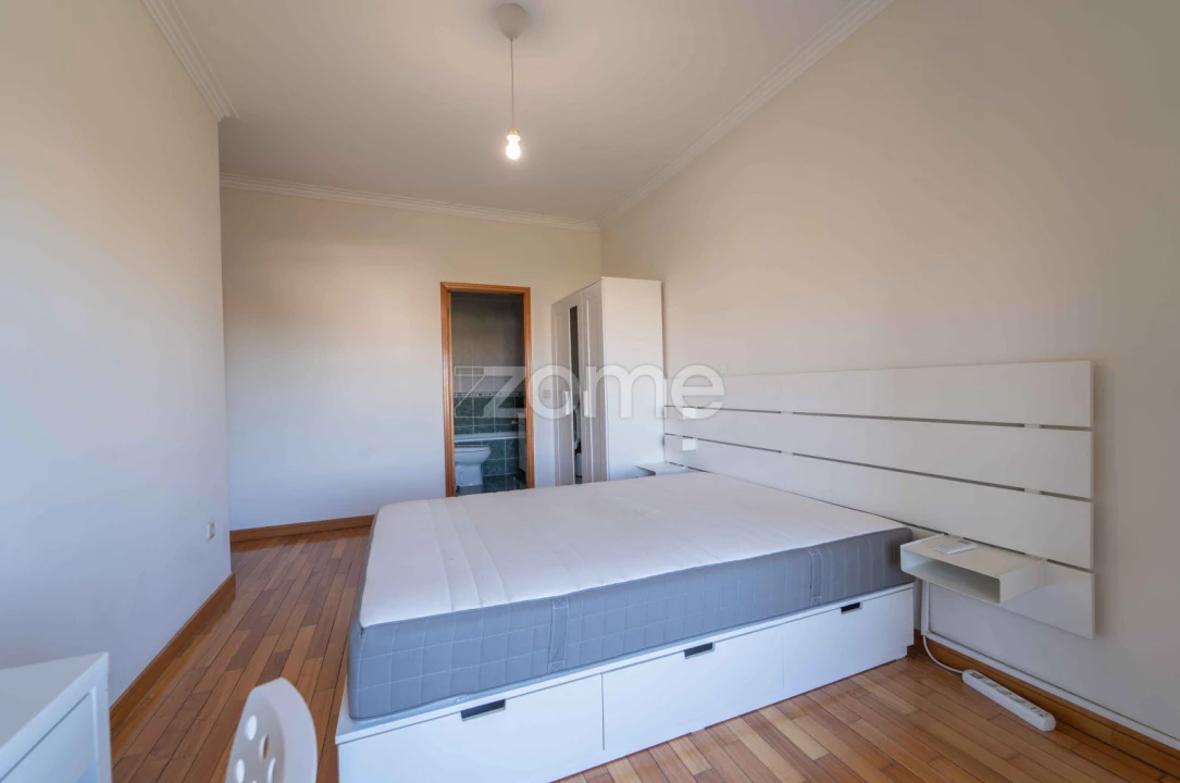 Apartamento T4 para Venda em São Vitor (Braga) Foto 16