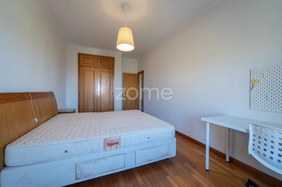Apartamento T4 para Venda em São Vitor (Braga) Foto 23