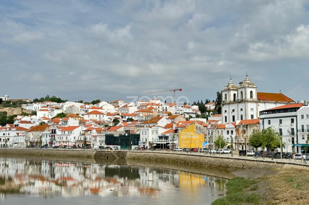 Terreno para Venda em Santa Maria do Castelo e Santiago e Santa Susana Foto 13