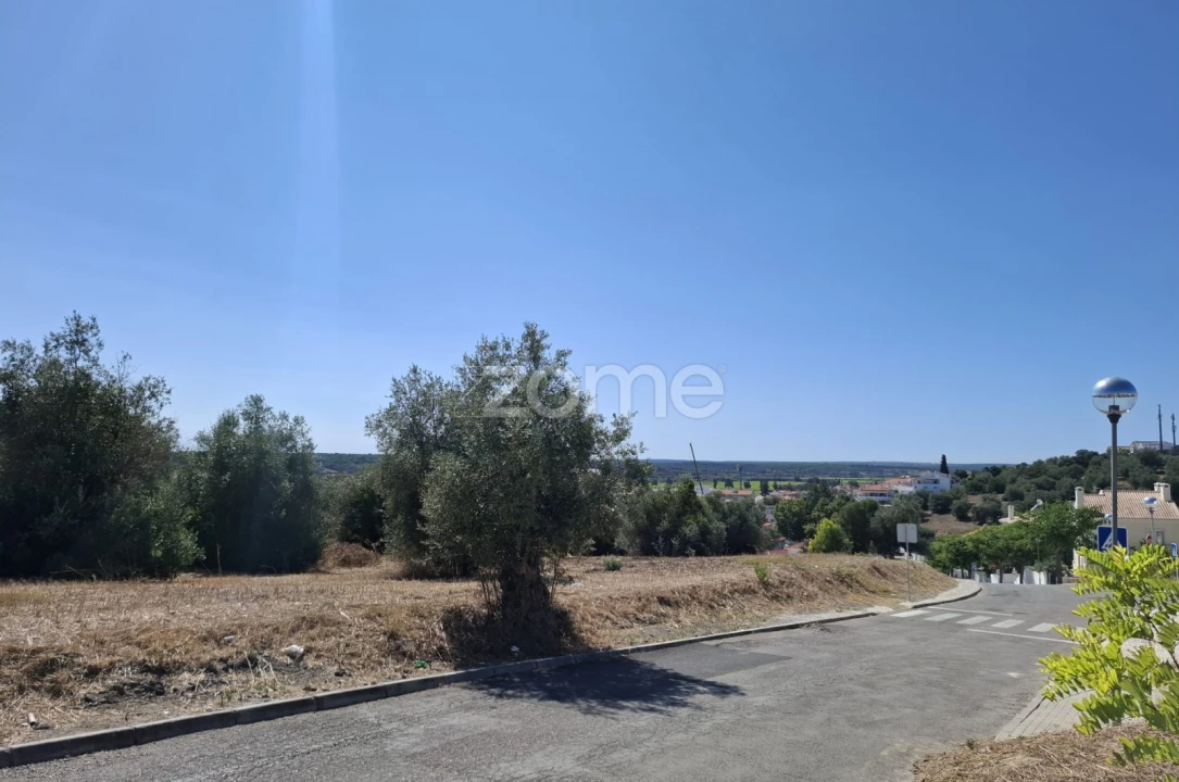 Terreno para Venda em Santa Maria do Castelo e Santiago e Santa Susana Foto 8