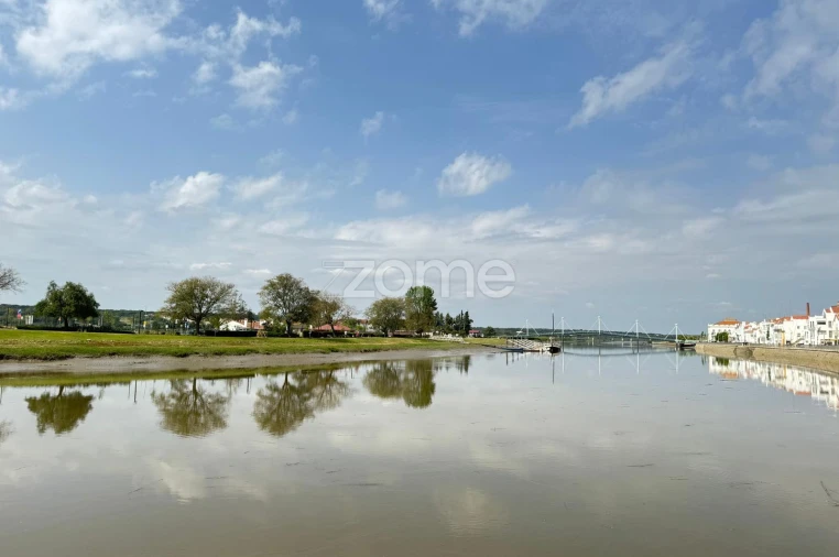 Terreno para Venda em Santa Maria do Castelo e Santiago e Santa Susana Foto 15
