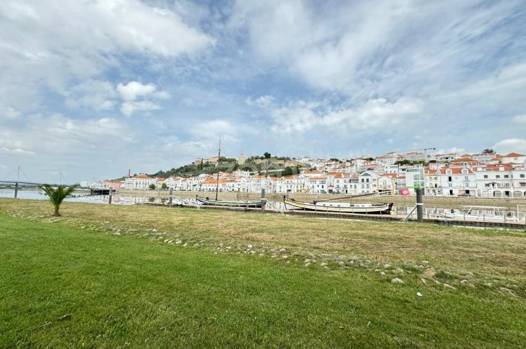Terreno para Venda em Santa Maria do Castelo e Santiago e Santa Susana Foto 16