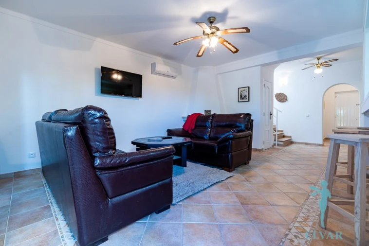 Moradia T2 para Venda em Alvor Foto 11