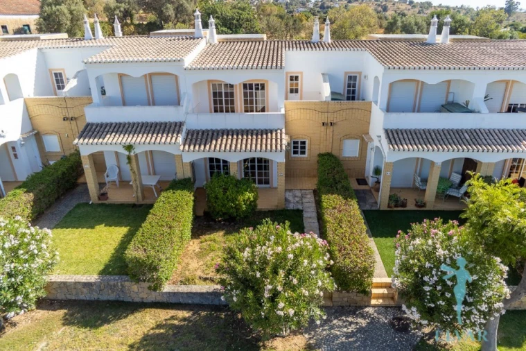 Moradia T2 para Venda em Alvor Foto 3