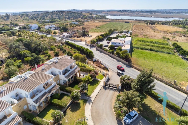 Moradia T2 para Venda em Alvor Foto 26