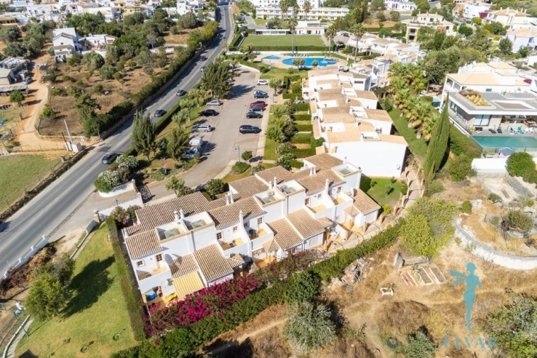 Moradia T2 para Venda em Alvor Foto 30