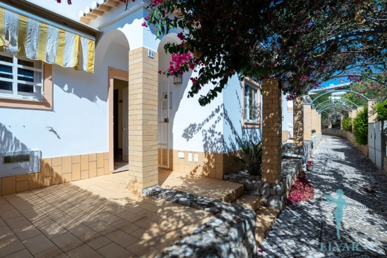 Moradia T2 para Venda em Alvor Foto 39