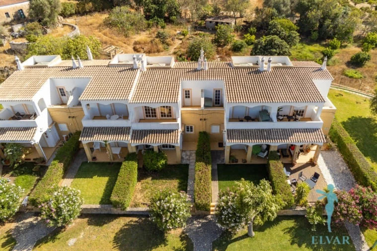 Moradia T2 para Venda em Alvor Foto 1