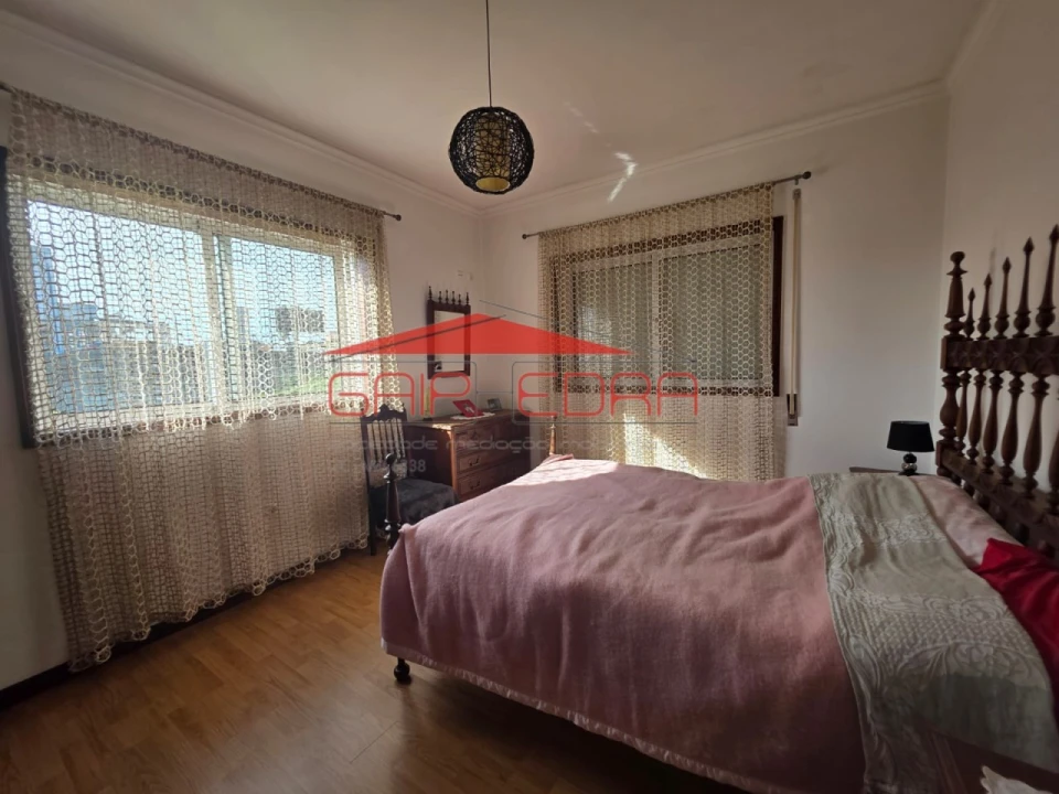 Moradia T4 para Venda em Lourosa Foto 17