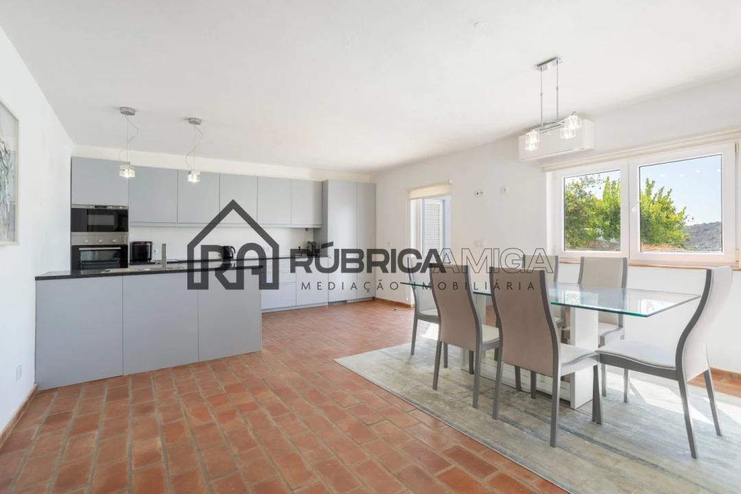 Moradia T3 para Venda em Salir Foto 10