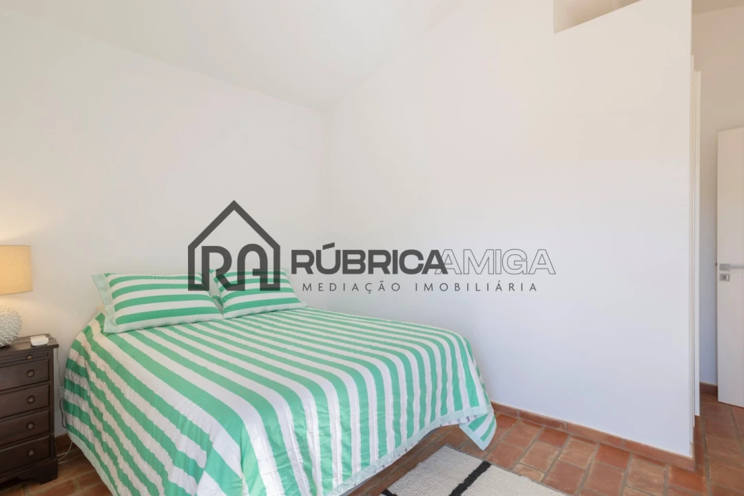 Moradia T3 para Venda em Salir Foto 15