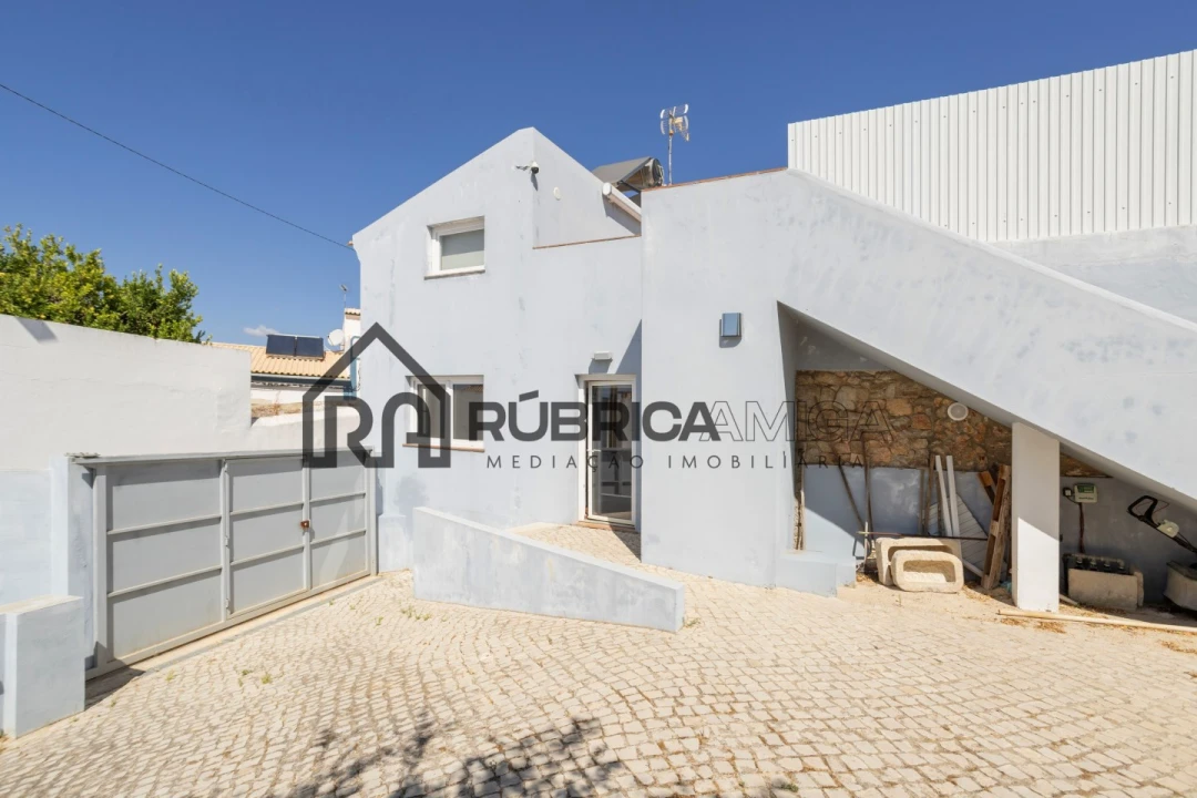 Moradia T3 para Venda em Salir Foto 25