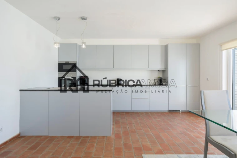 Moradia T3 para Venda em Salir Foto 9