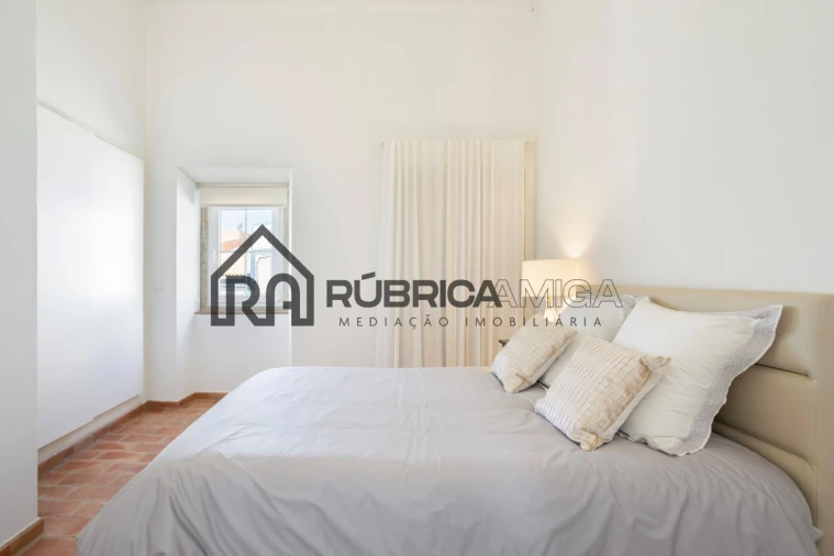 Moradia T3 para Venda em Salir Foto 16