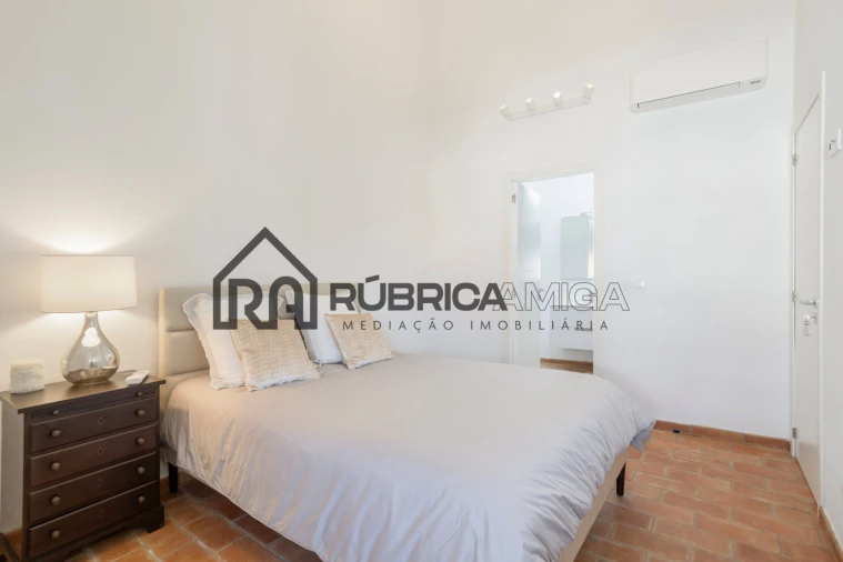 Moradia T3 para Venda em Salir Foto 18