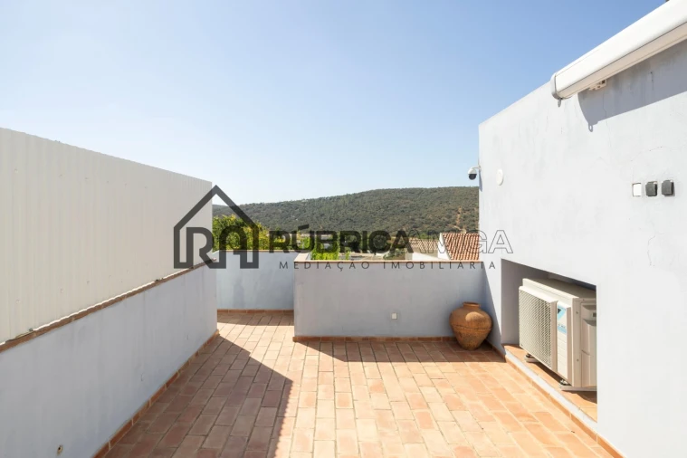 Moradia T3 para Venda em Salir Foto 22