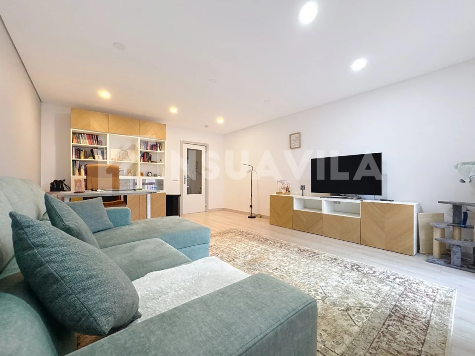 Apartamento T2 para Venda em Vila Praia de Ancora Foto 1