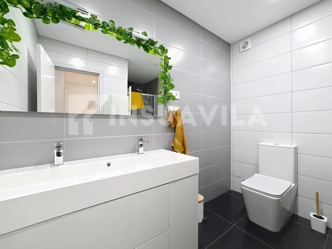 Apartamento T2 para Venda em Vila Praia de Ancora Foto 12