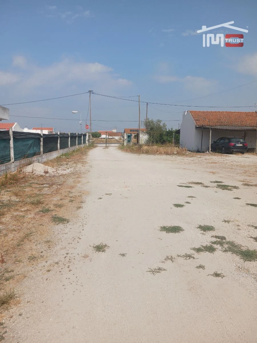 Terreno Misto para Venda em Pinhal Novo Foto 7