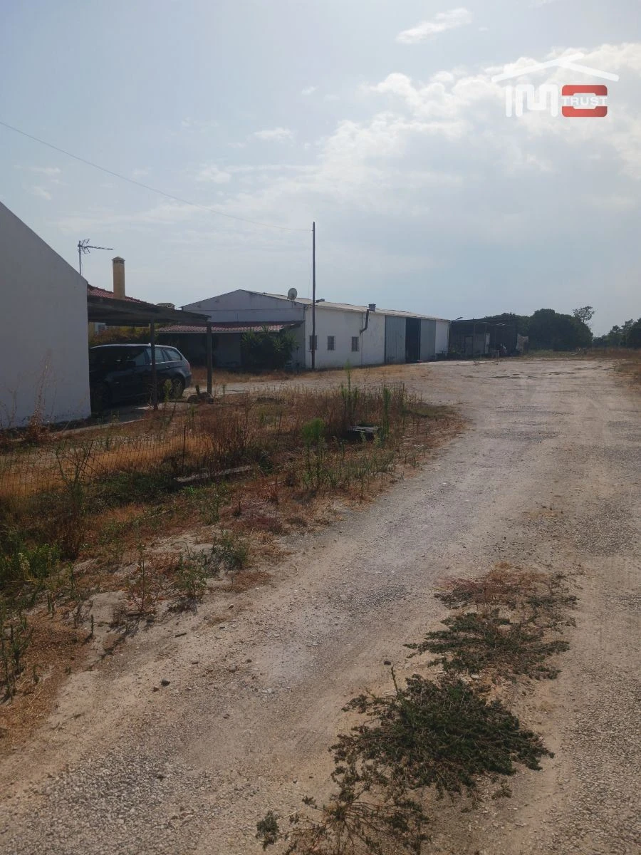 Terreno Misto para Venda em Pinhal Novo Foto 16