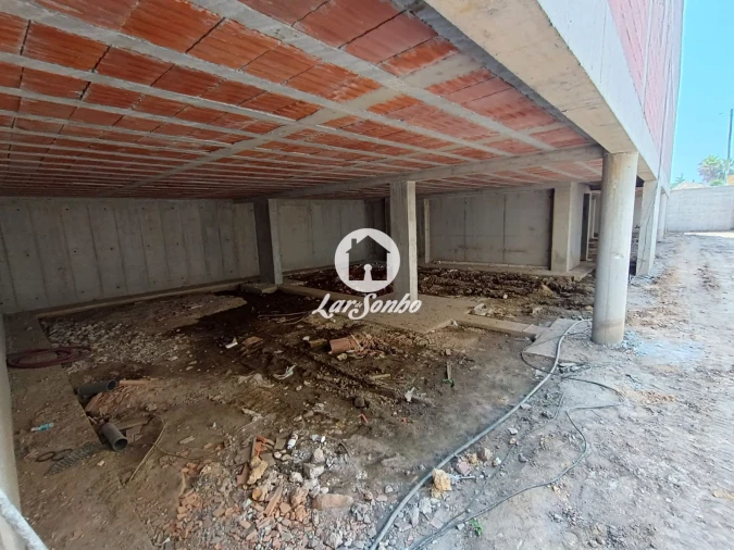 Apartamento T2 para Venda em Galegos (Santa Maria) Foto 28