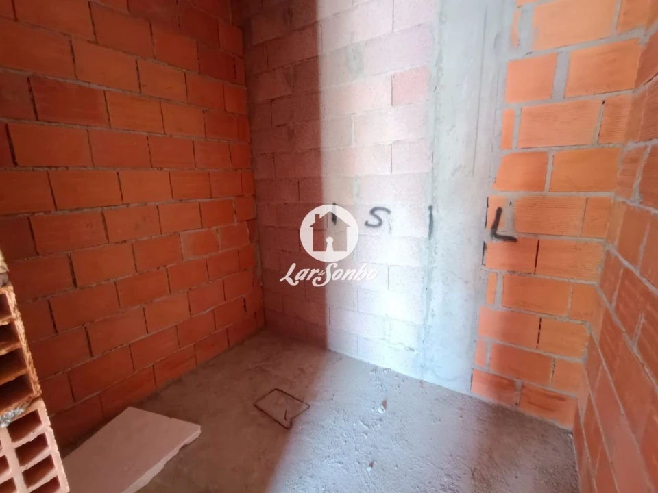 Apartamento T2 para Venda em Galegos (Santa Maria) Foto 29