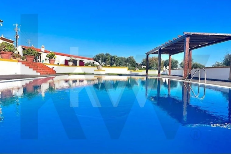 Moradia T7 para Venda em Assunção Foto 2