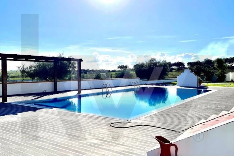 Moradia T7 para Venda em Assunção Foto 3