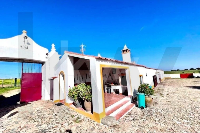 Moradia T7 para Venda em Assunção Foto 27