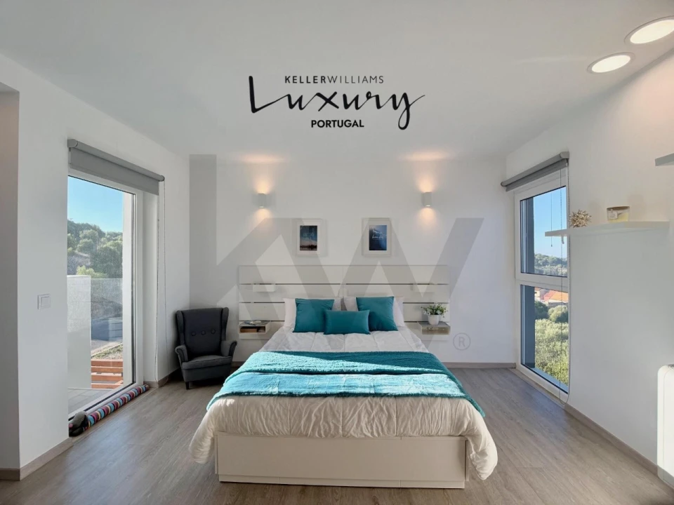 Moradia T3 para Venda em Santiago do Cacém, Santa Cruz e São Bartolomeu da Serra Foto 1