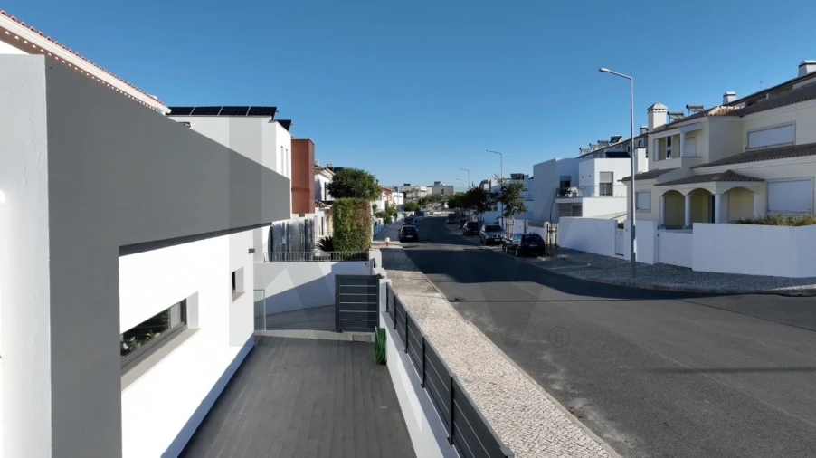 Moradia T3 para Venda em Santiago do Cacém, Santa Cruz e São Bartolomeu da Serra Foto 16