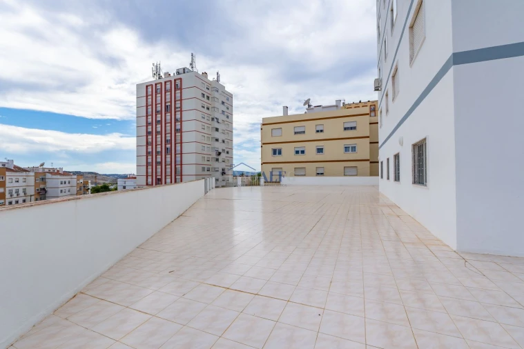 Apartamento T3 para Venda em Vialonga Foto 27