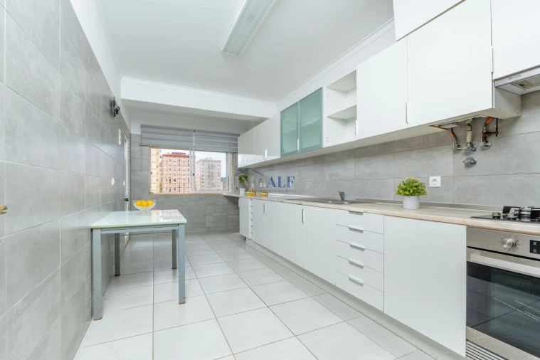 Apartamento T3 para Venda em Vialonga