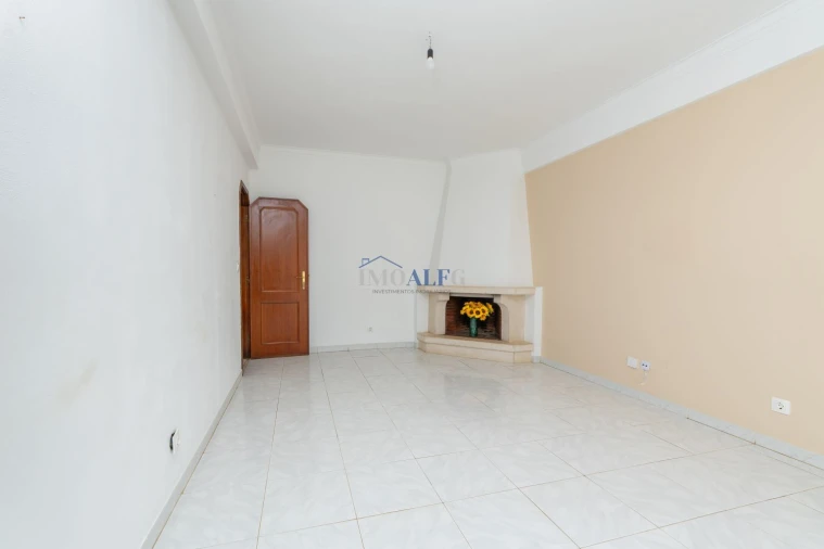 Apartamento T3 para Venda em Vialonga Foto 9