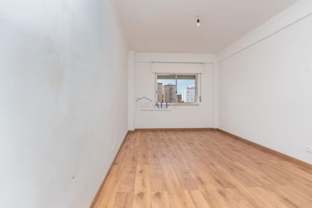 Apartamento T3 para Venda em Vialonga Foto 22