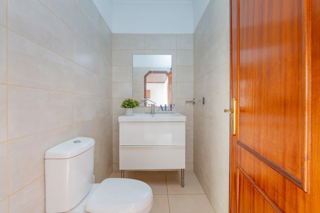 Apartamento T3 para Venda em Vialonga Foto 17