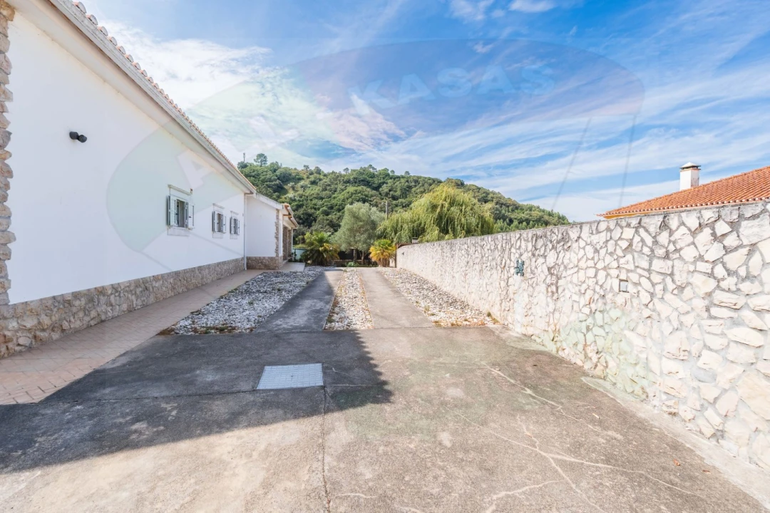 Moradia T3 para Venda em Sobral de Monte Agraço Foto 80