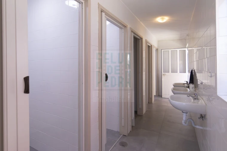 Loja para Venda em Coronado (São Romão e São Mamede) Foto 18