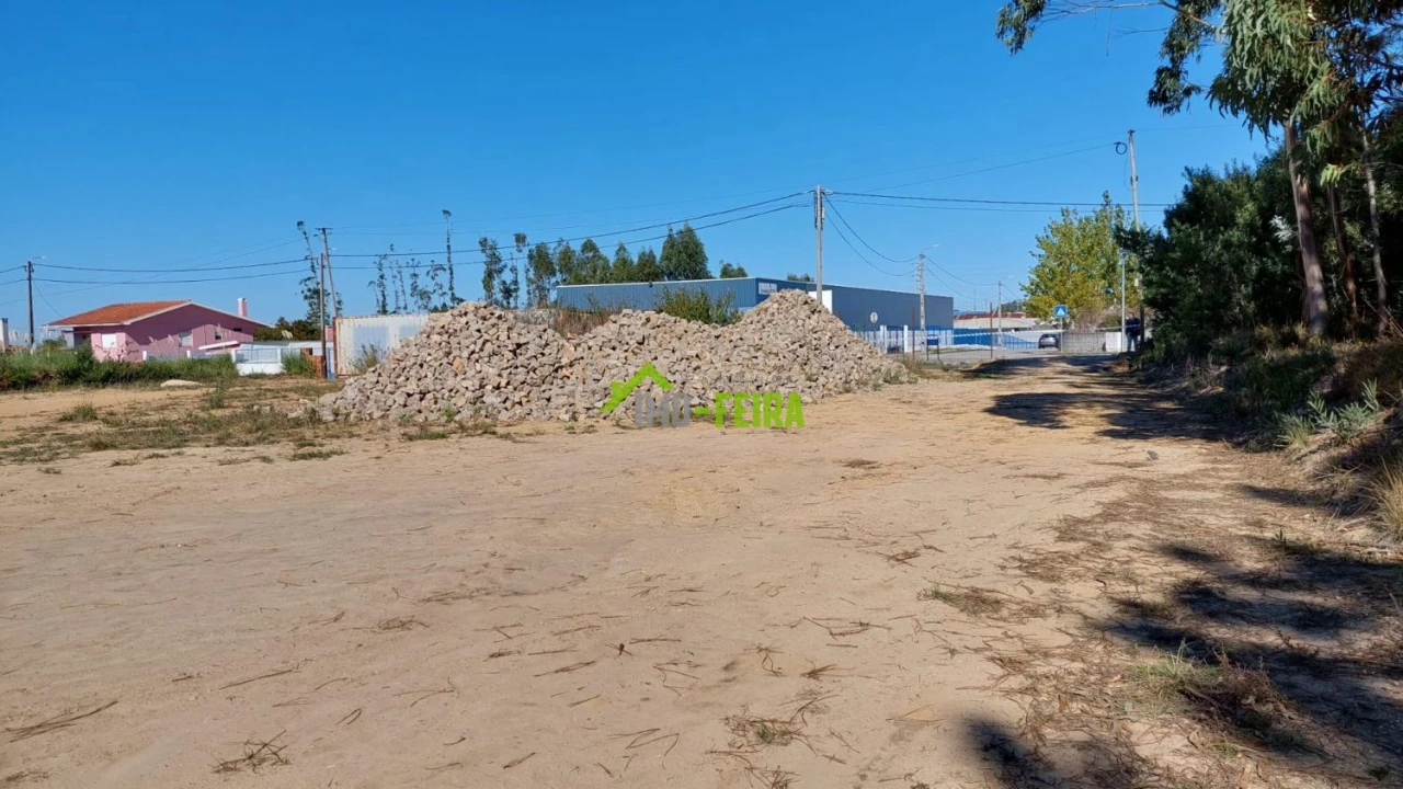 Terreno para Venda em Esmoriz Foto 5