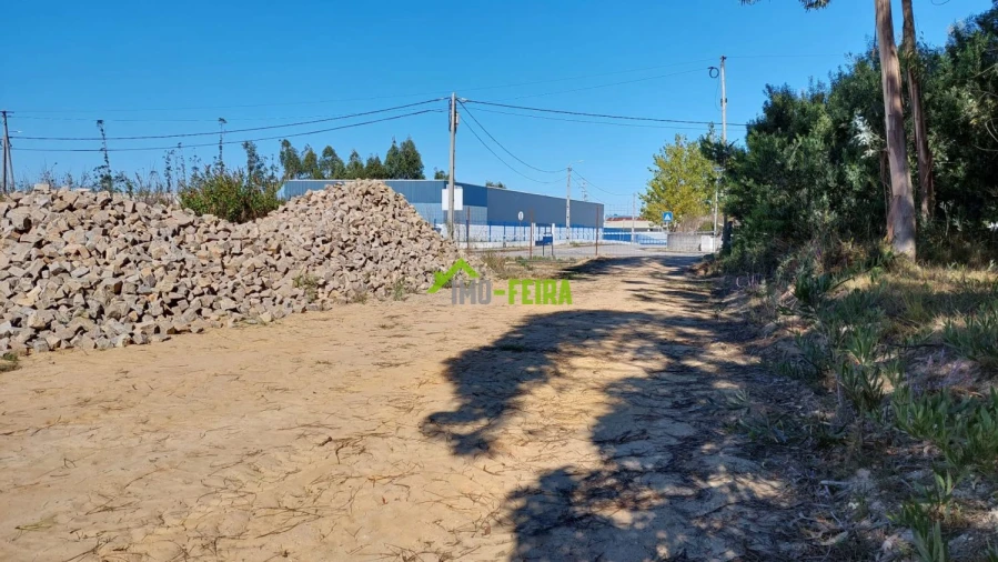 Terreno para Venda em Esmoriz Foto 7