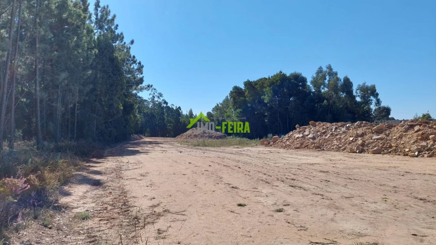 Terreno para Venda em Esmoriz Foto 4