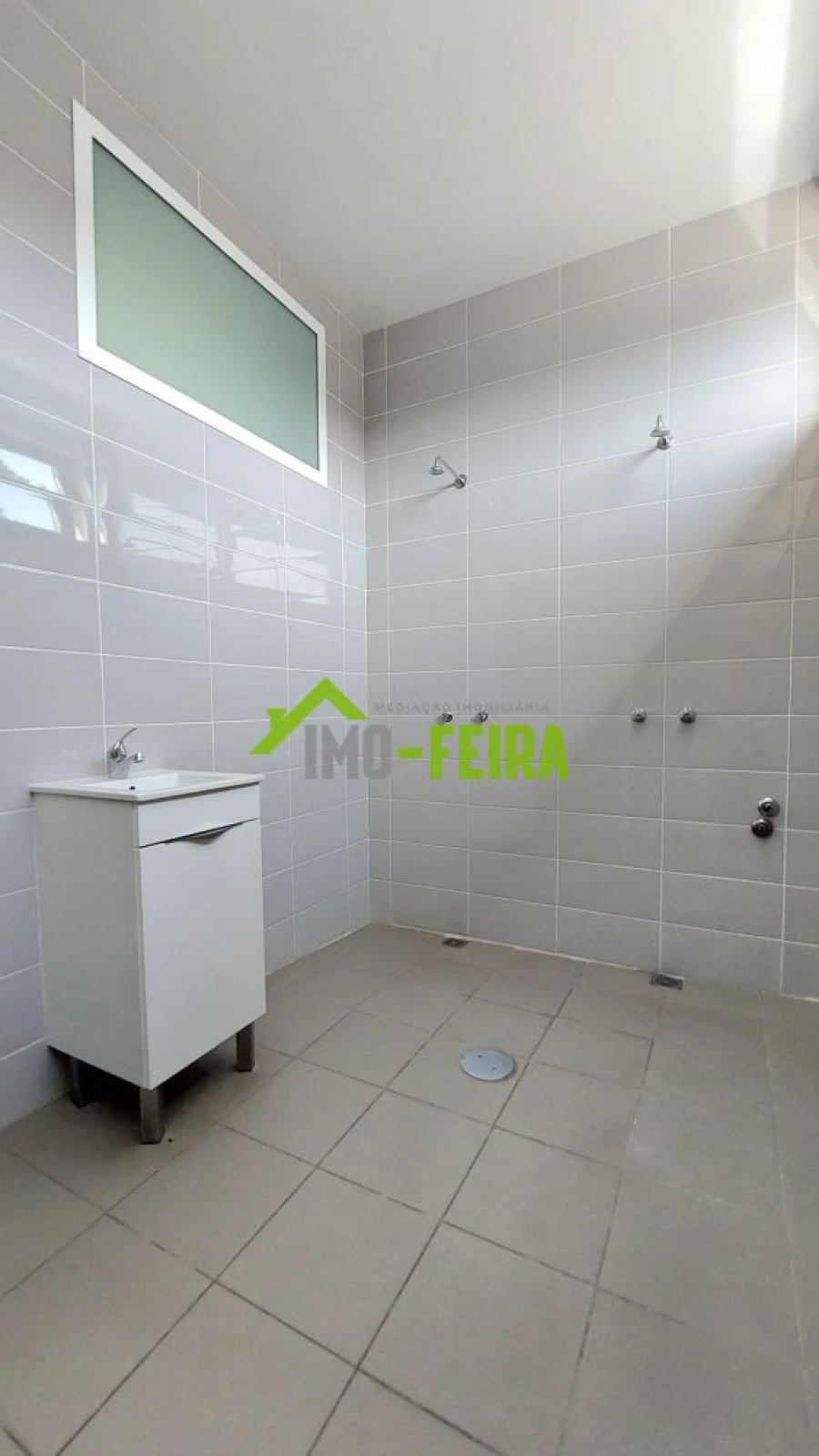 Loja para Venda em Fiães Foto 40