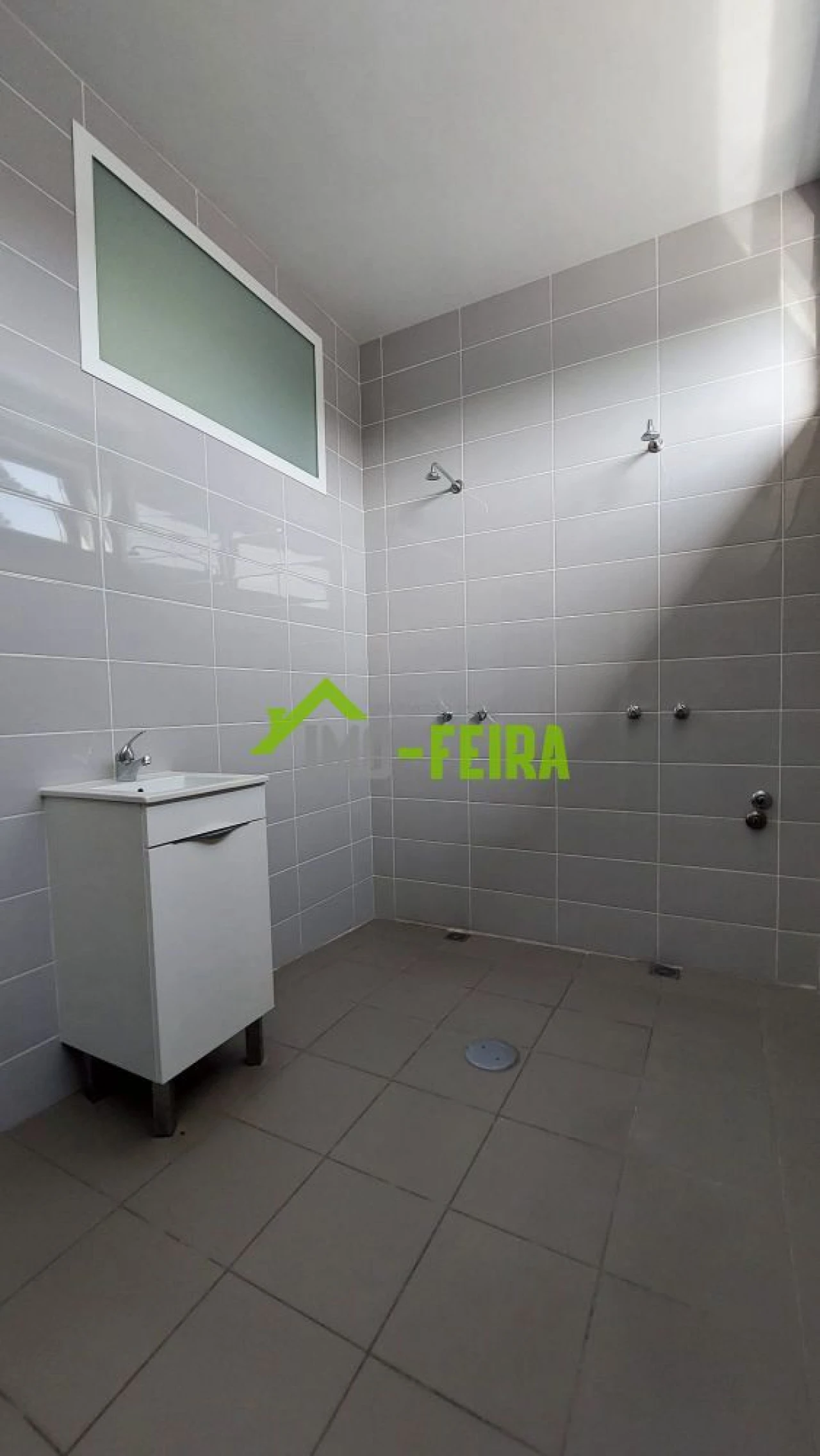 Loja para Venda em Fiães Foto 50