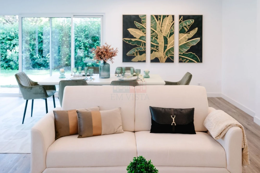 Moradia T4 para Venda em Charneca de Caparica e Sobreda Foto 17