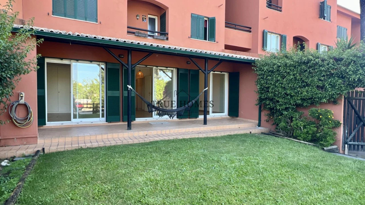 Apartamento T3 para Venda em Charneca de Caparica e Sobreda Foto 8