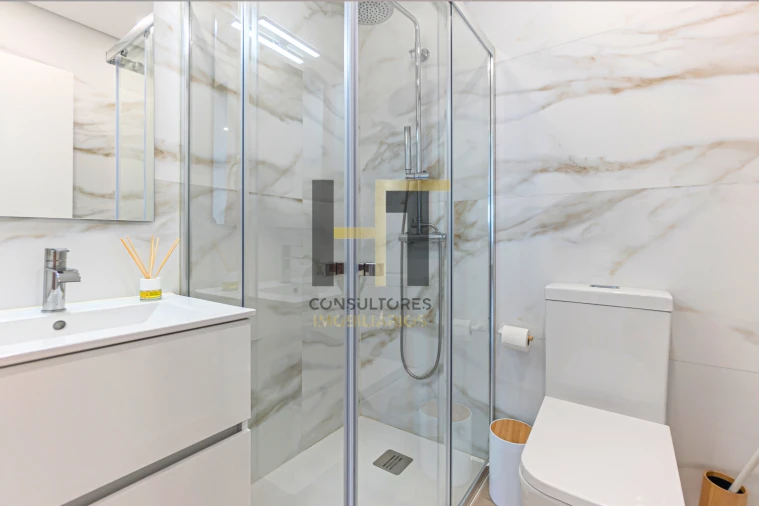 Apartamento T3 para Venda em Nogueira e Silva Escura Foto 15